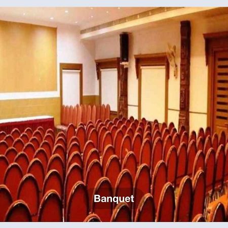 Hotel Sasthapuri Kozsíkóde Kültér fotó